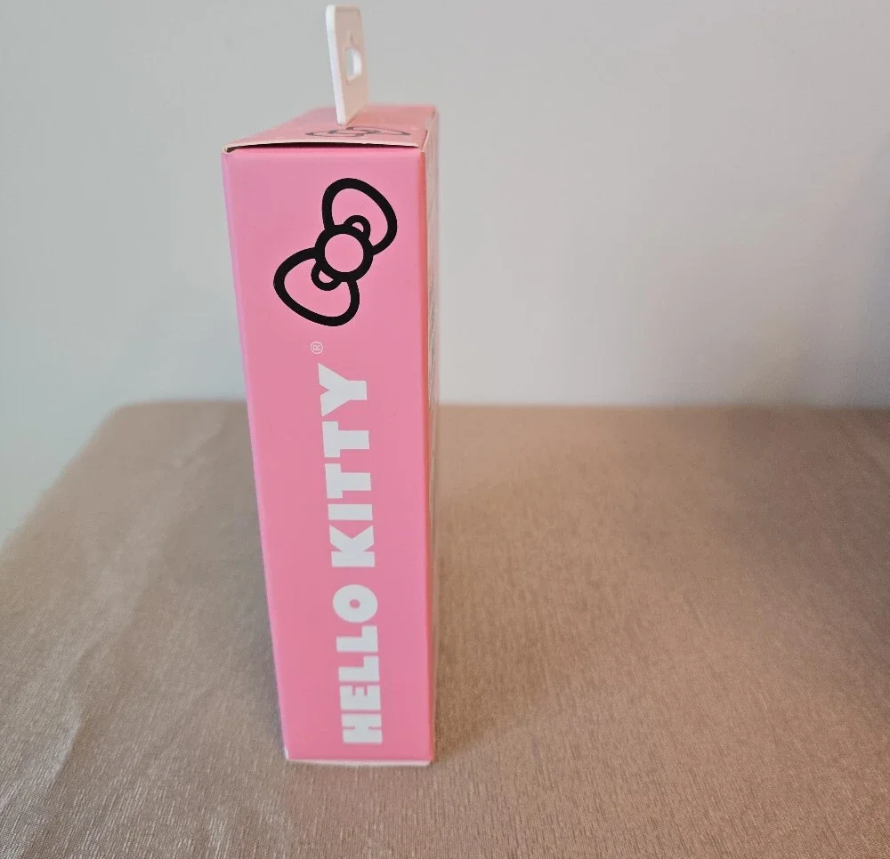 Hello Kitty Bluetooth Wireless Earbuds – Charging Case & Built‑In Mic